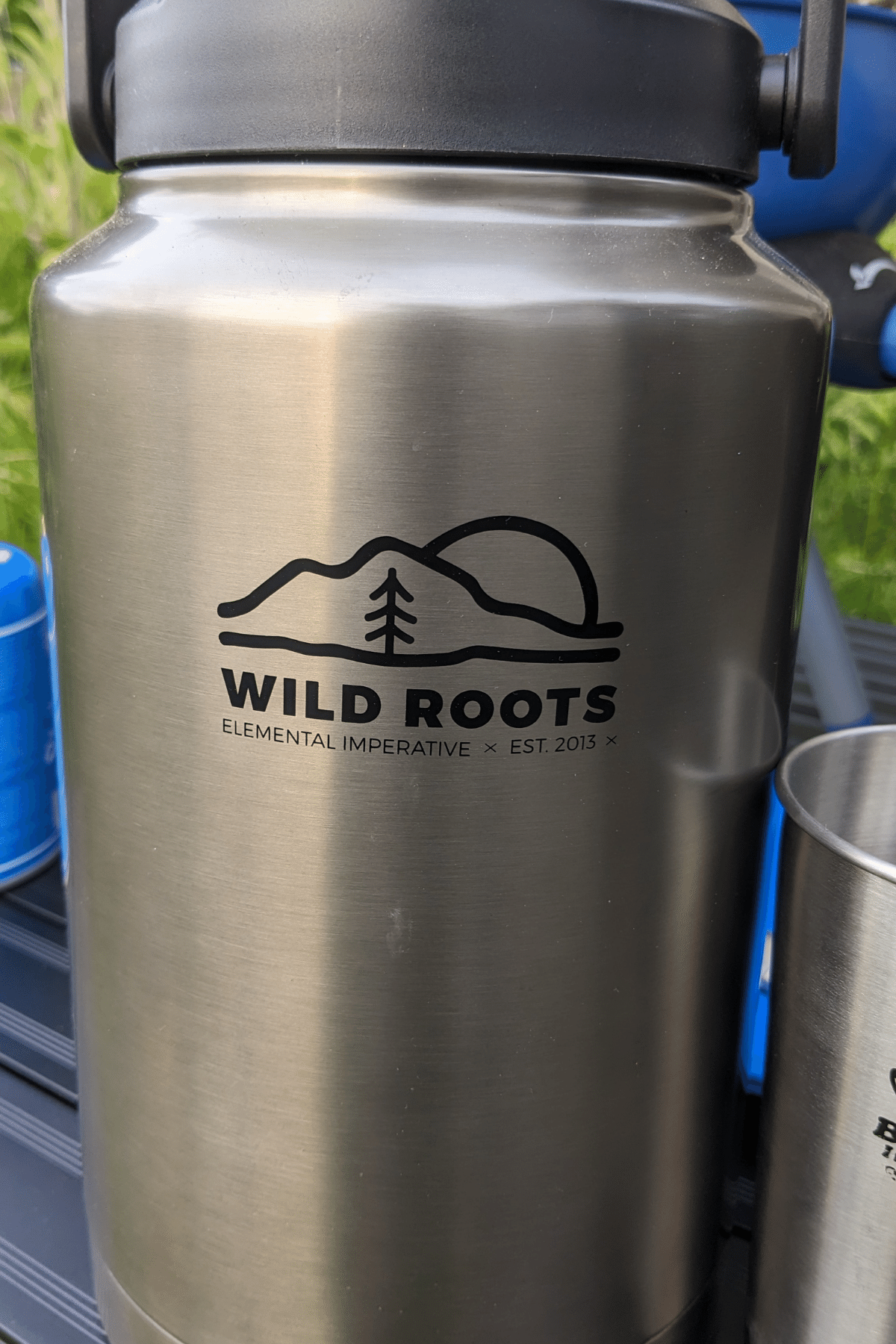 Wild Roots Jumbo Jugs Vacuum Insulated 3.6L